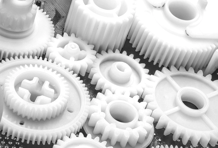 White POM gears and bearings for mechanical applications